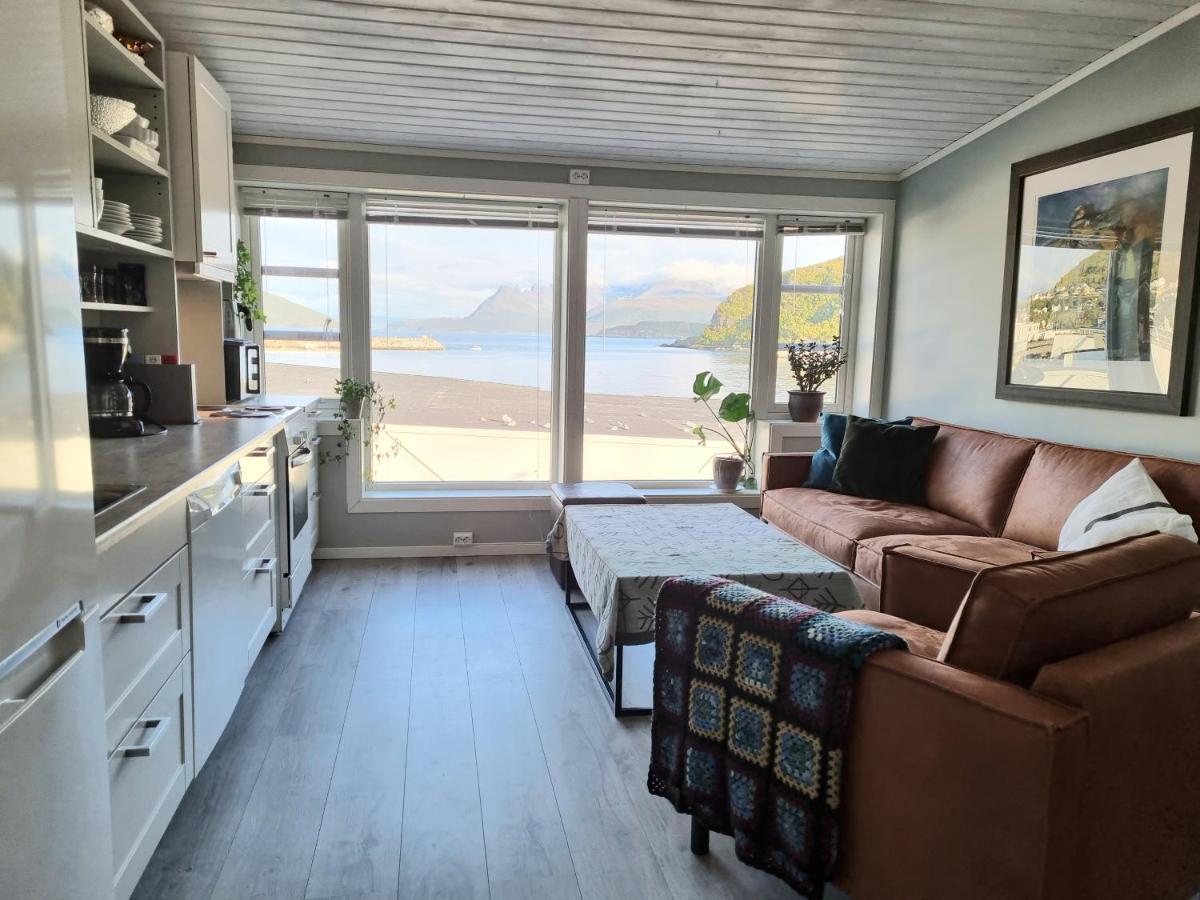 Loftsleilighet Midt I Sentrum Skjervoy Ngoại thất bức ảnh